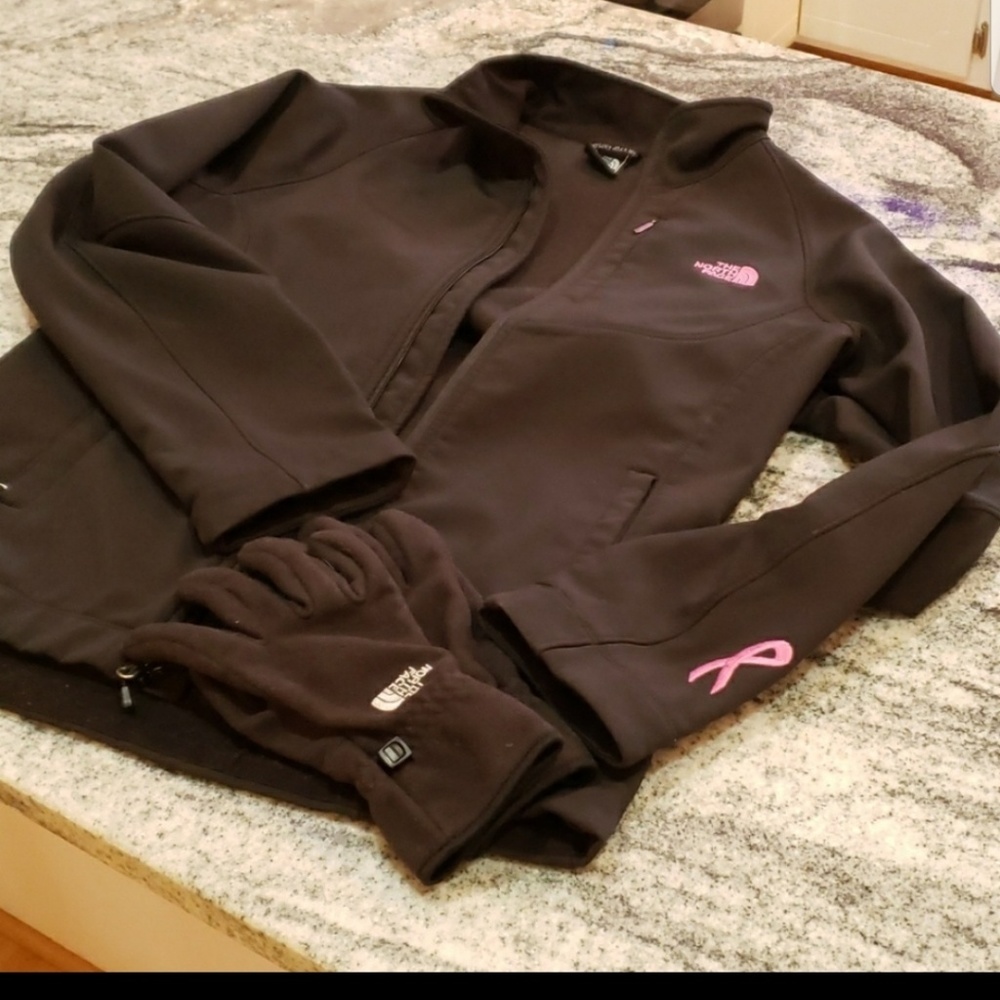 North face Breast Cancer awareness  ribbon